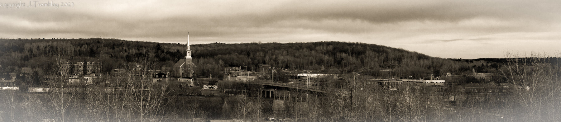 Richmond QC, Black and white, church steeple, bridge, eastern townships canada, canon